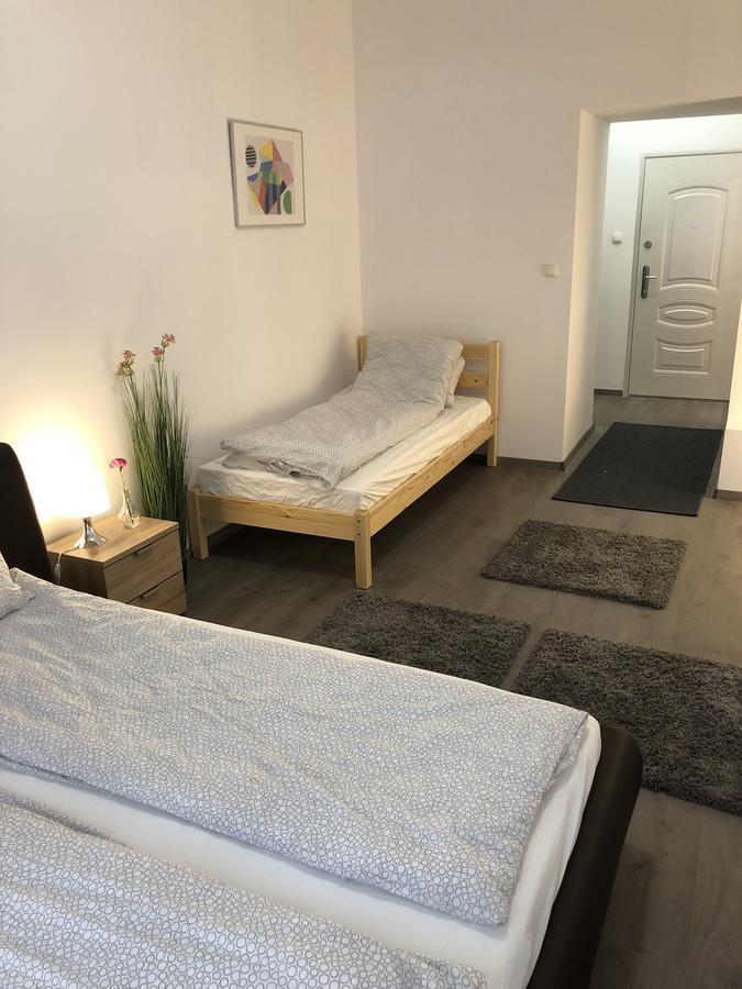 Vinolia Apartment's Apartment *